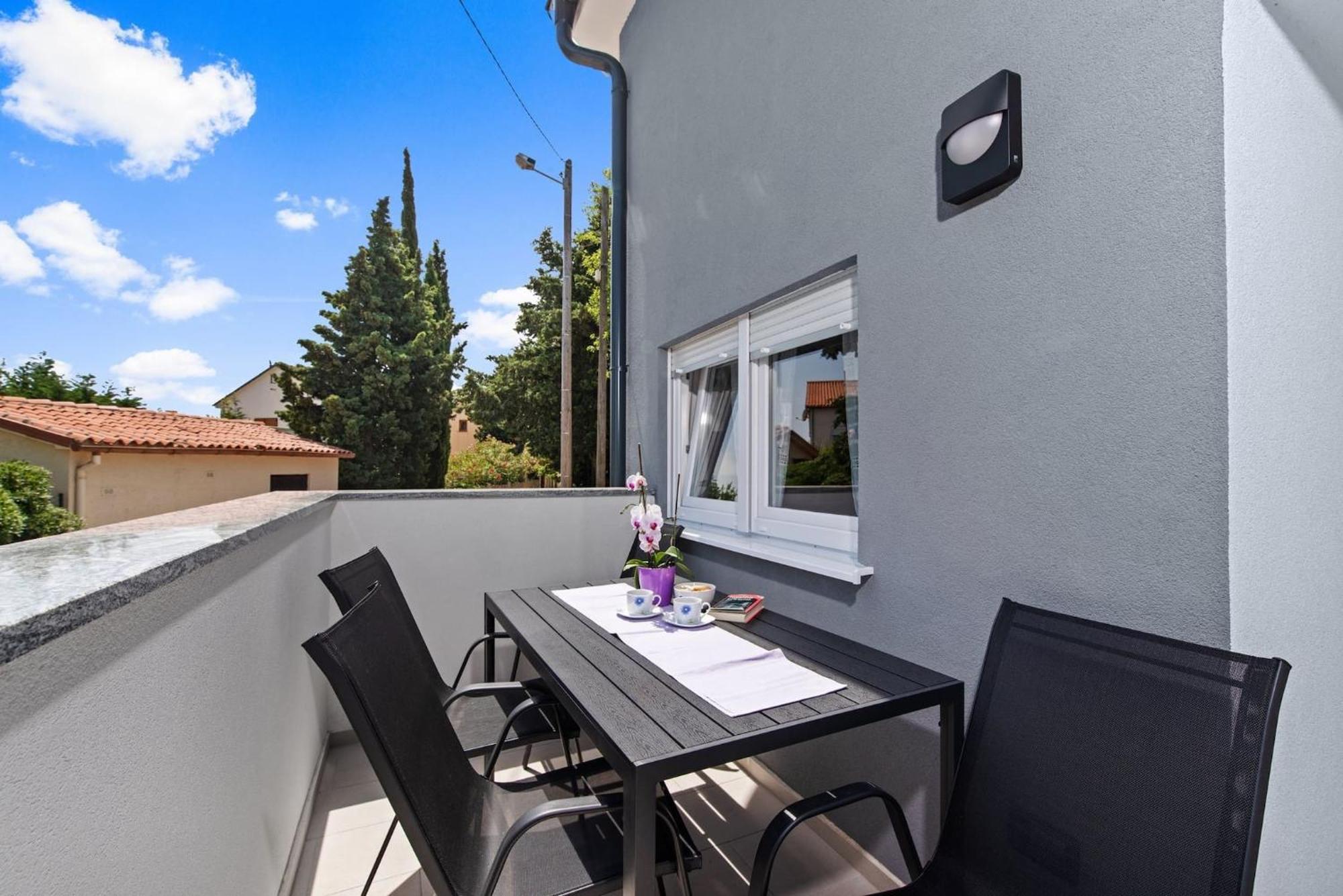 Holiday Home Sea Premantura Exterior foto